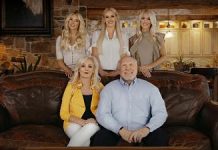 The Bradshaw Bunch se vede pe E! The Bradshaw Bunch se vede pe E!