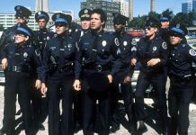 Seria de filme Academia de Politie pe Warner TV Seria de filme Academia de Politie pe Warner TV