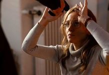 In slujba trecutului – sezonul 2 Netflix In slujba trecutului - sezonul 2 Netflix