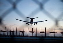 Traficanti pe aeroport / Arsenalul spionilor – National Geographic Traficanti pe aeroport Arsenalul spionilor - National Geographic