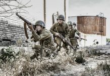 Al Doilea Razboi Mondial: Batalii in culori – History Channel Al Doilea Razboi Mondial Batalii in culori - History Channel