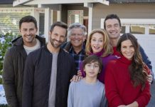 Casa de Craciun 2 / Doua inimi si o comoara – DIVA Casa de Craciun 2 Doua inimi si o comoara - DIVA