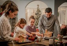 Spune „da” Craciunului / Inzapeziti de Craciun – filme DIVA Spune da Craciunului Inzapeziti de Craciun - filme DIVA