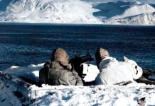 Natiunile Arctice: Povesti de razboi / 7 zile foarte grele – National Geographic Natiunile Arctice Povesti de razboi 7 zile foarte grele - National Geographic