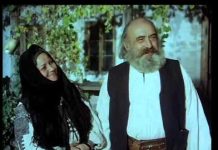 Colierul de turcoaze / Masca de argint in programul de Paste B1 TV Colierul de turcoaze Masca de argint in programul de Paste B1 TV