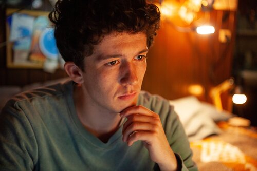 Cum sa vinzi droguri online: sezonul 4, anul acesta pe Netflix Cum sa vinzi droguri online sezonul 4, anul acesta pe Netflix