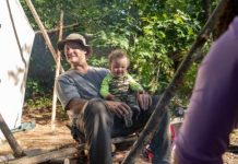 Acasa in salbaticie se vede la National Geographic Acasa in salbaticie se vede la National Geographic