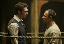 O mie de lovituri – realizat de creatorul Peaky Blinders: disponibil pe Disney+ O mie de lovituri - realizat de creatorul Peaky Blinders disponibil pe Disney+