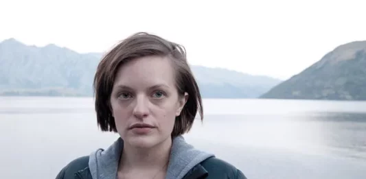 Inapoi in paradis / Misterul lacului – premiere BBC First Inapoi in paradis Misterul lacului - premiere BBC First